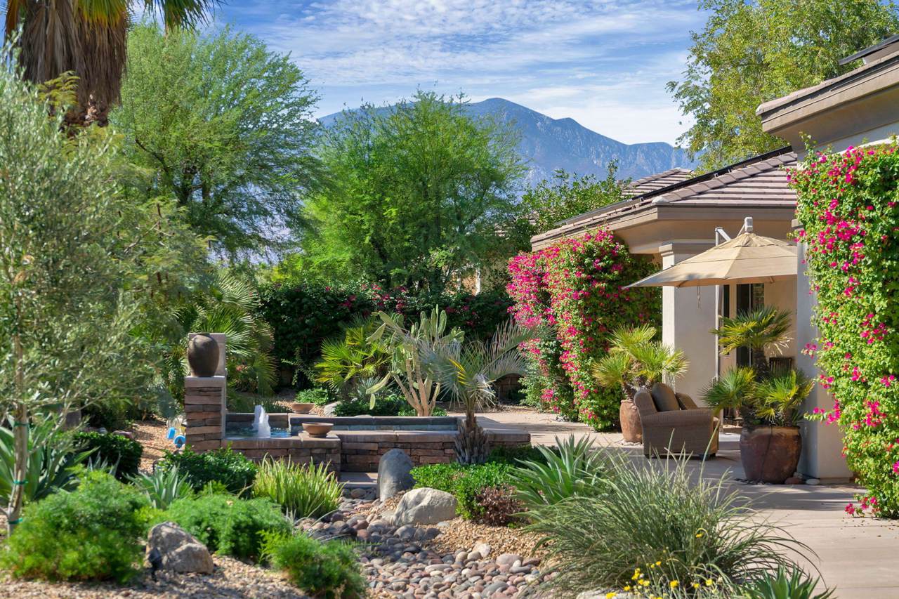 37 Toscana Way - Photo 1