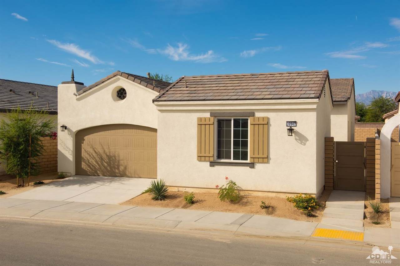 78779 Amare Way - Photo 1