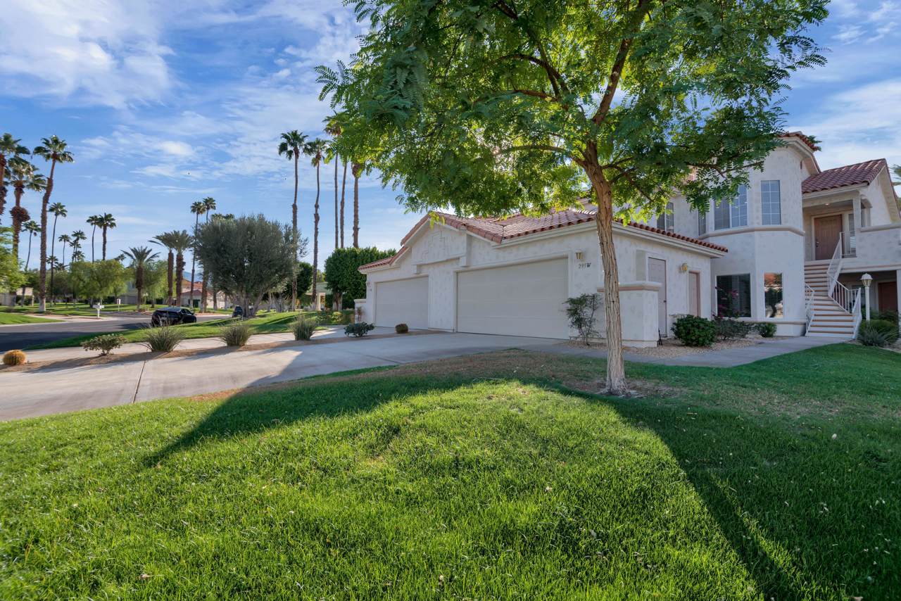 299 Vista Royale Circle - Photo 1