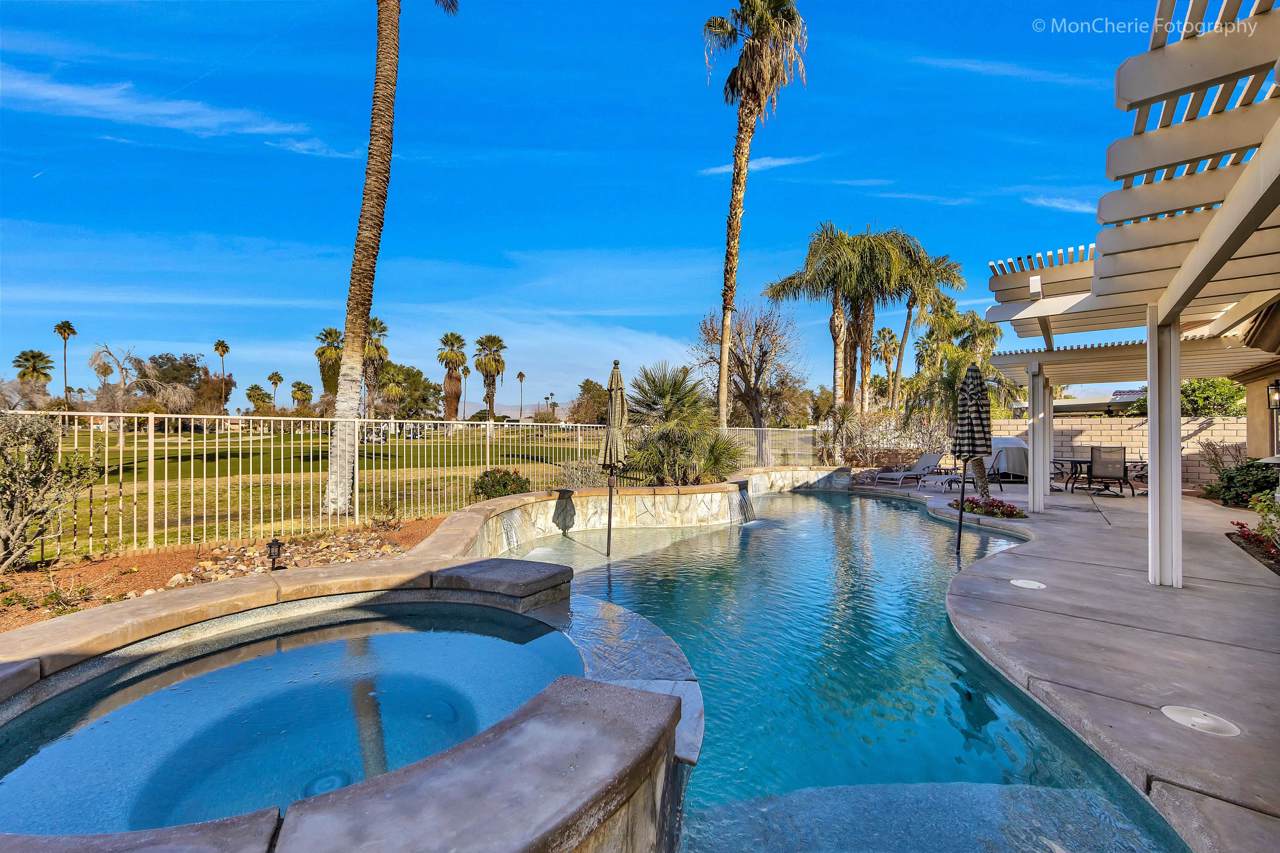 82342 Crosby Drive - Photo 1