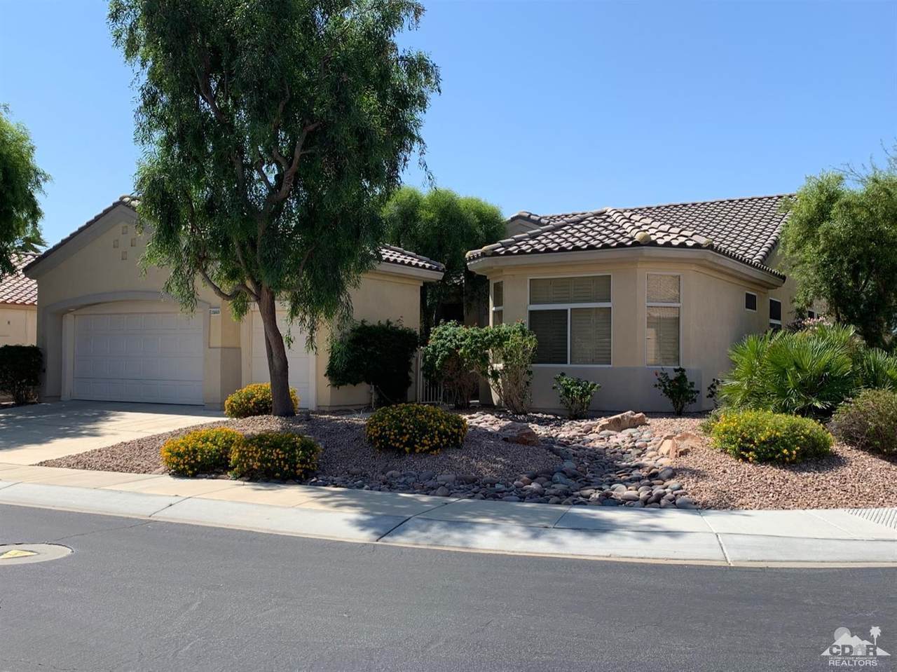 78069 Elenbrook Court - Photo 1