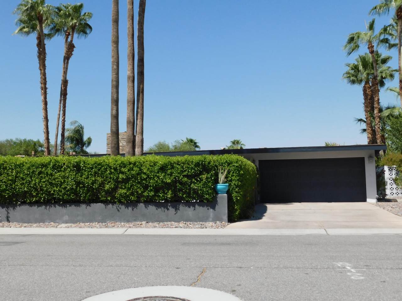 2930 Araby Circle - Photo 1