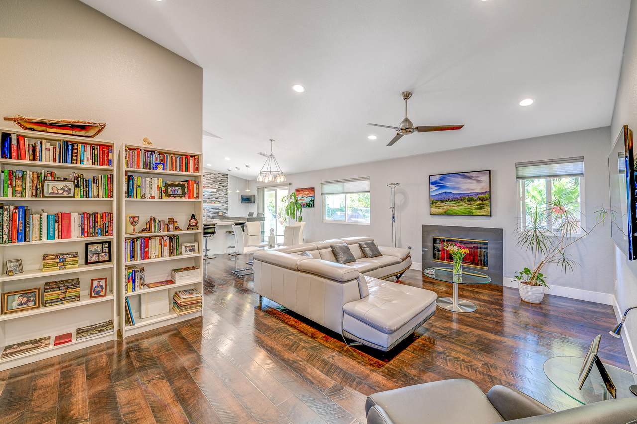 9711 Troon Court - Photo 1