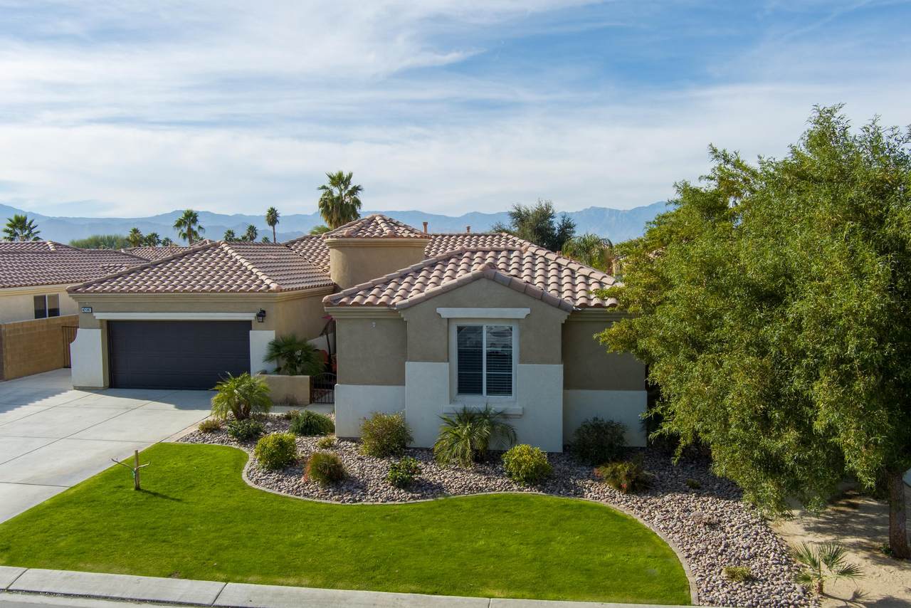 42241 Whisper Rock Street - Photo 1