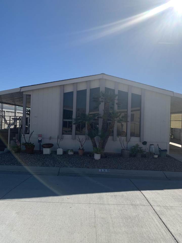 46618 Madison Street - Photo 1