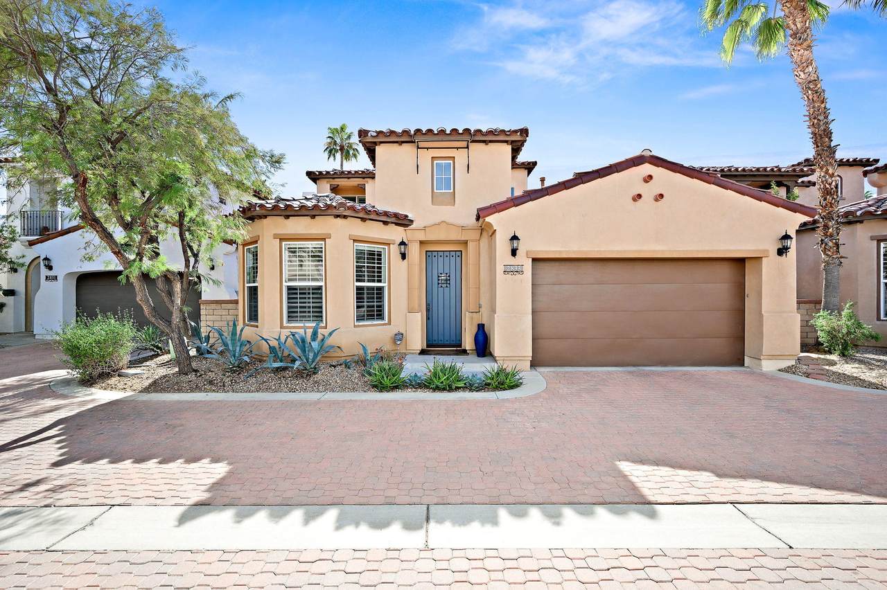 2833 Amatista Court - Photo 1