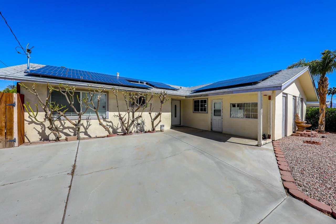 77030 California Drive - Photo 1
