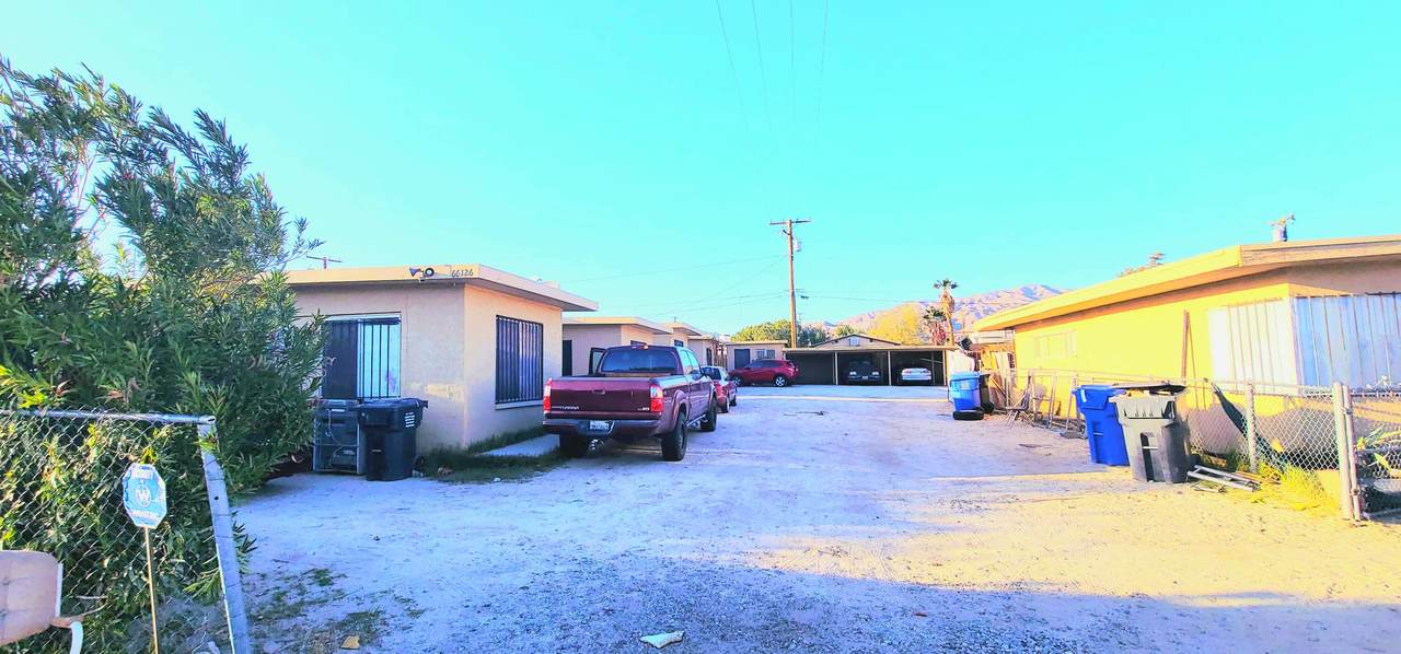 66126 Flora Avenue - Photo 1
