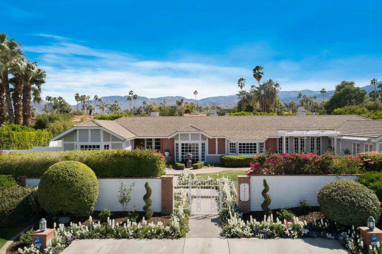 73073 Grapevine Street - Photo 1
