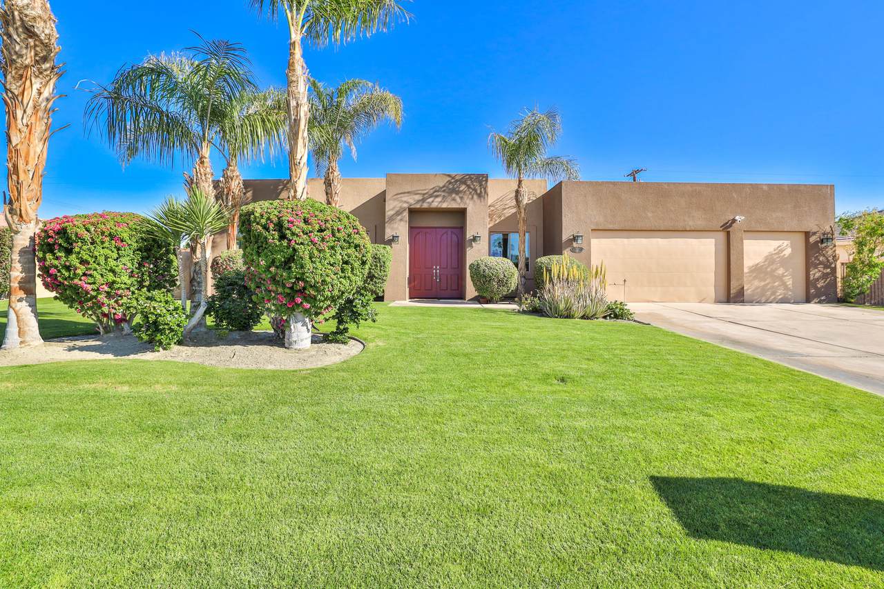 78540 Runaway Bay Drive - Photo 1