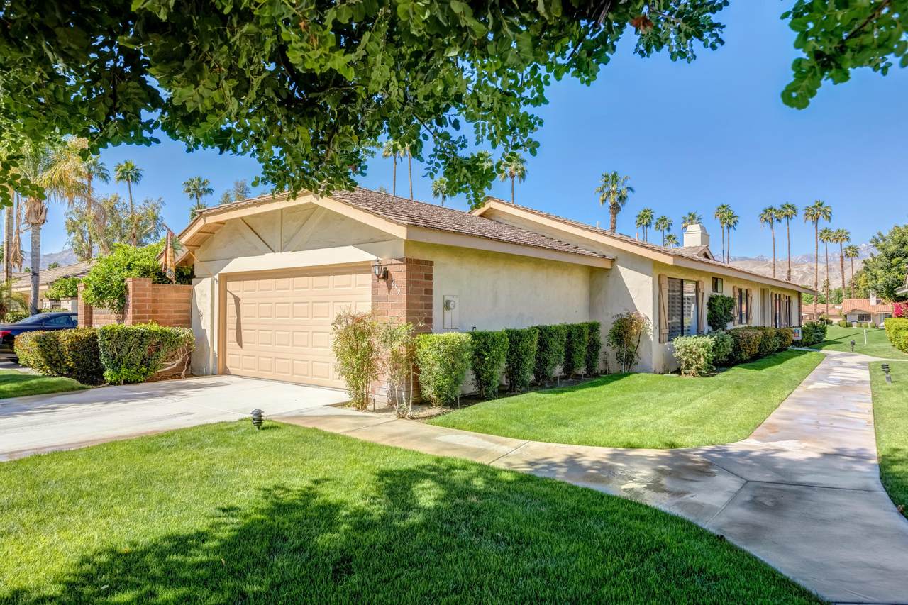 299 San Vicente Circle - Photo 1