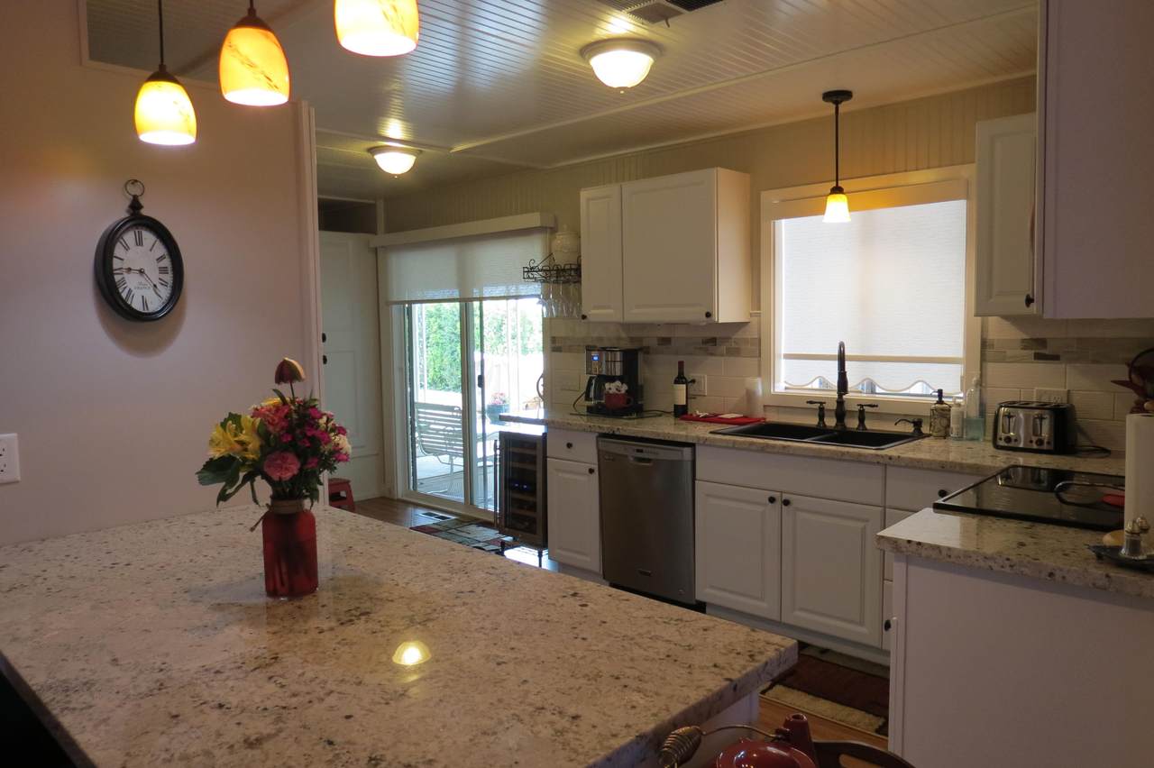 38560 Desert Greens Drive - Photo 1