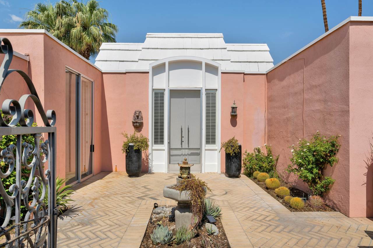 47491 Marrakesh Drive - Photo 1