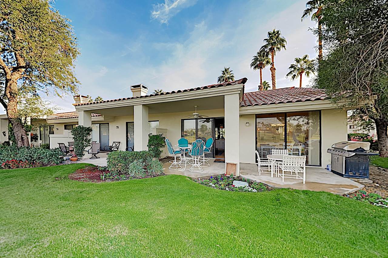 54671 Inverness Way - Photo 1