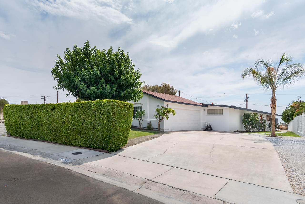 67341 Mission Court - Photo 1