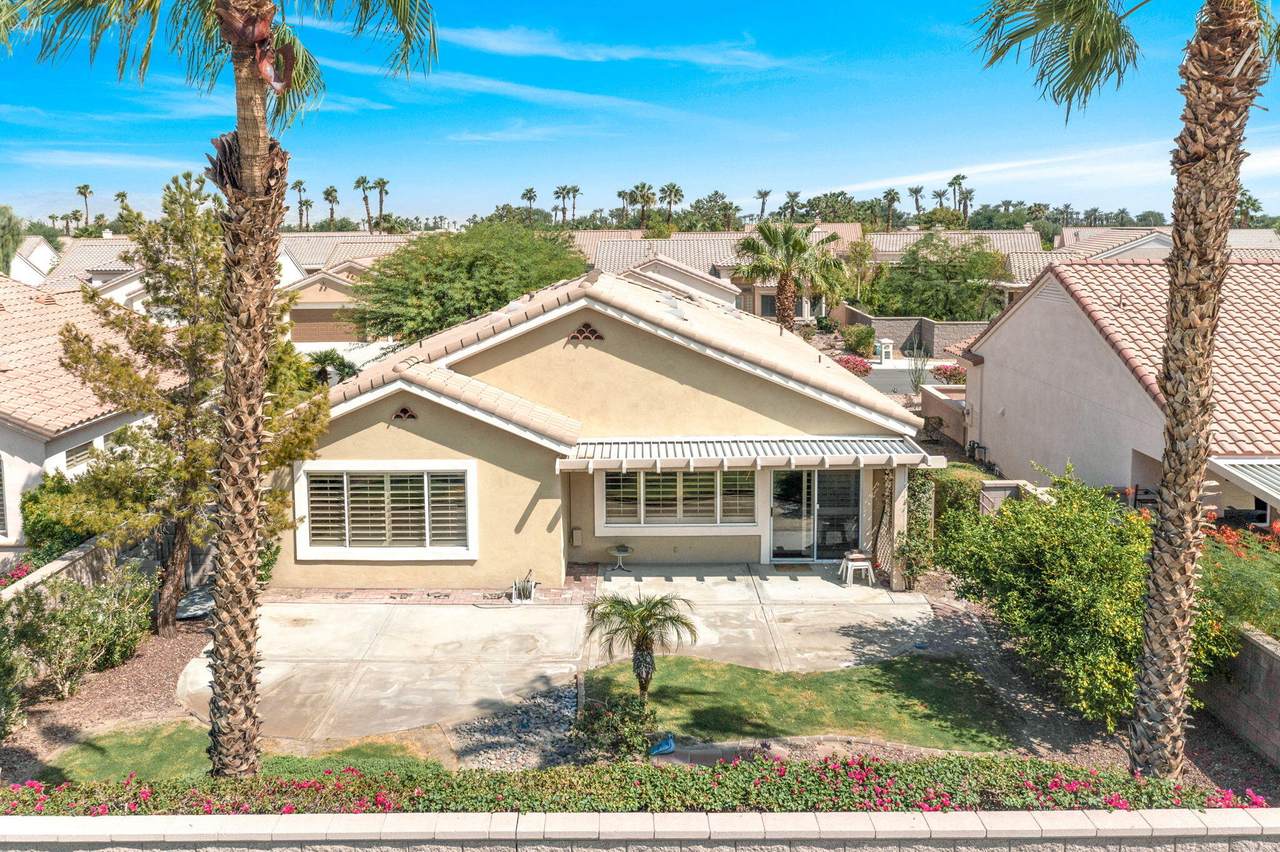 37679 Medjool Avenue - Photo 1