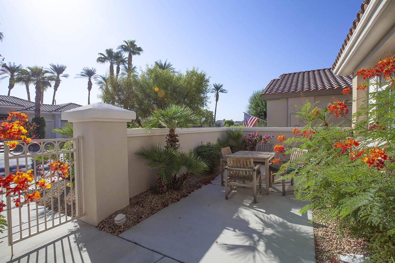 35711 Inverness Avenue - Photo 1