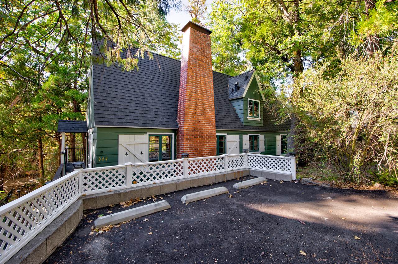 344 Highland Drive - Photo 1