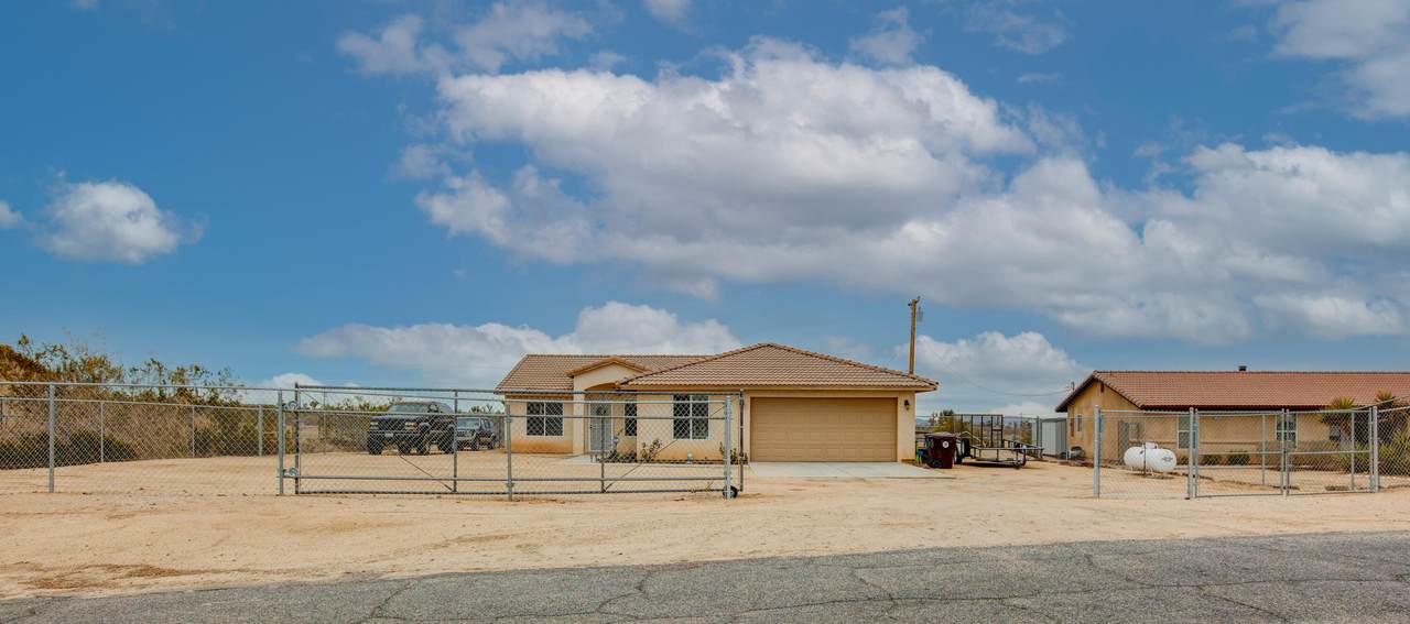 57798 Belmont Street - Photo 1