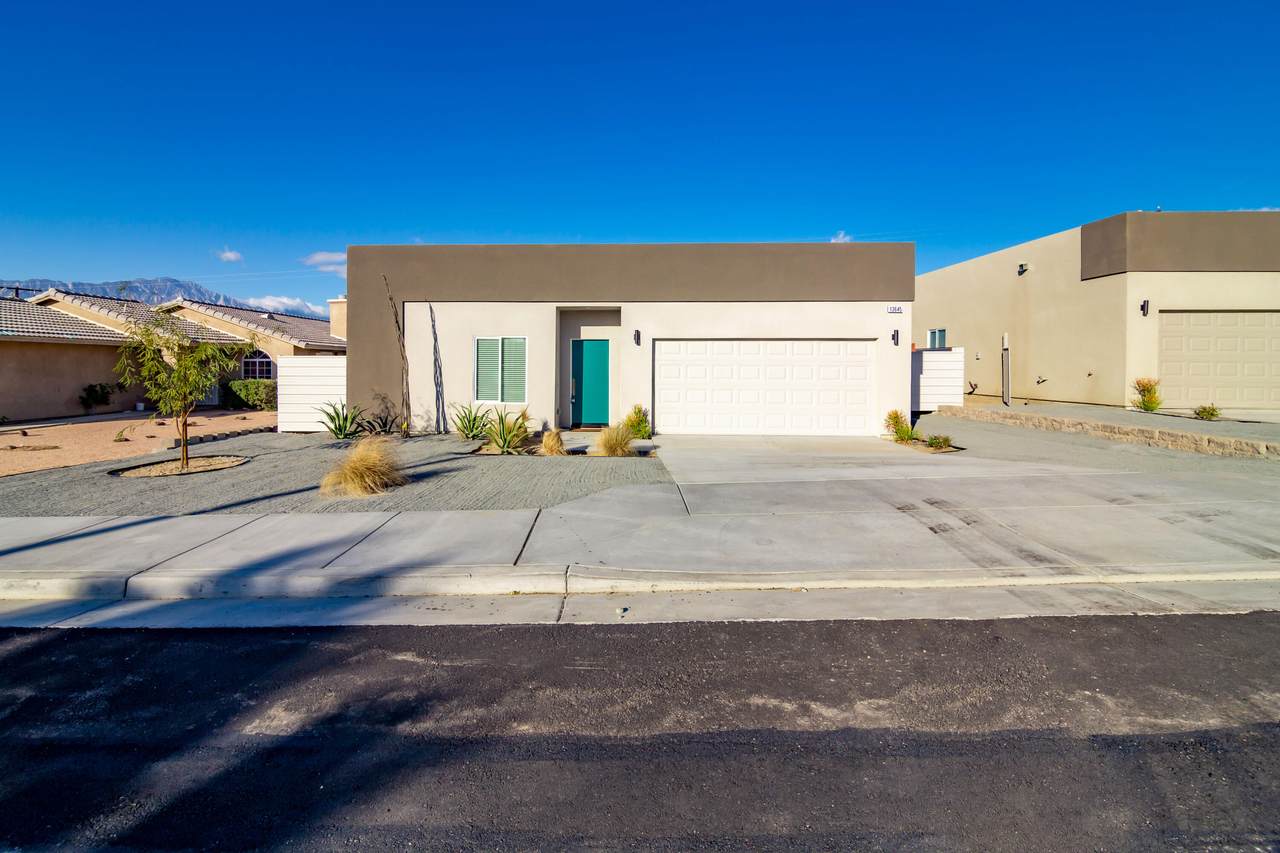 13701 El Cajon Drive - Photo 1