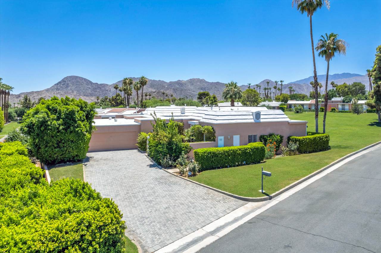 47212 Marrakesh Drive - Photo 1