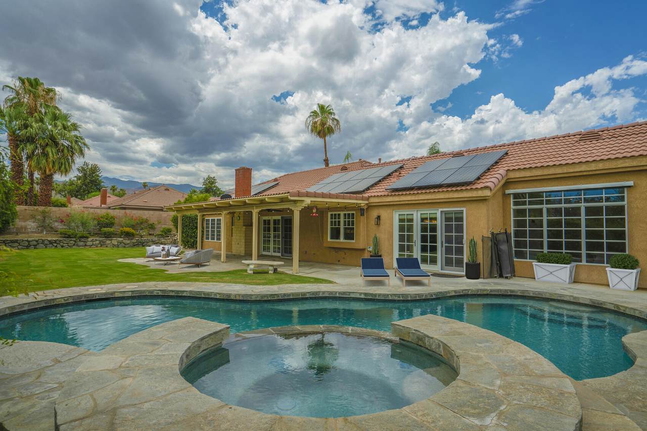 47340 Heliotrope Drive - Photo 1