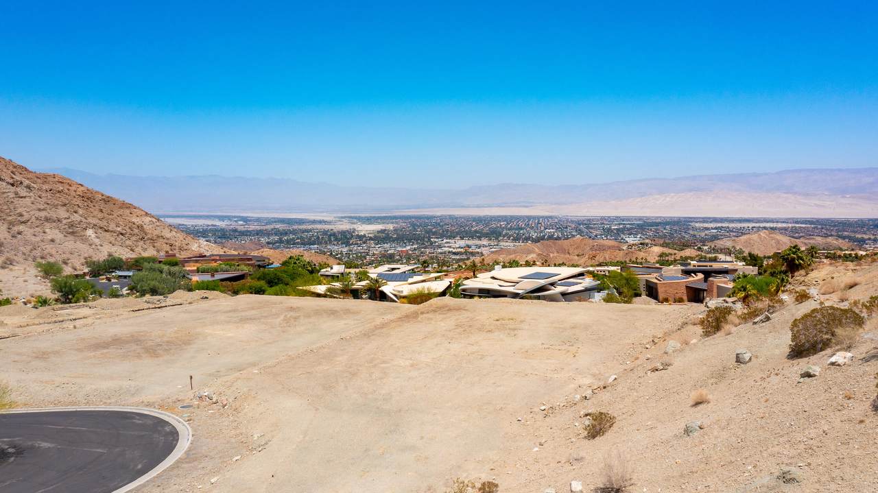 44 Rim Crest Road - Photo 1
