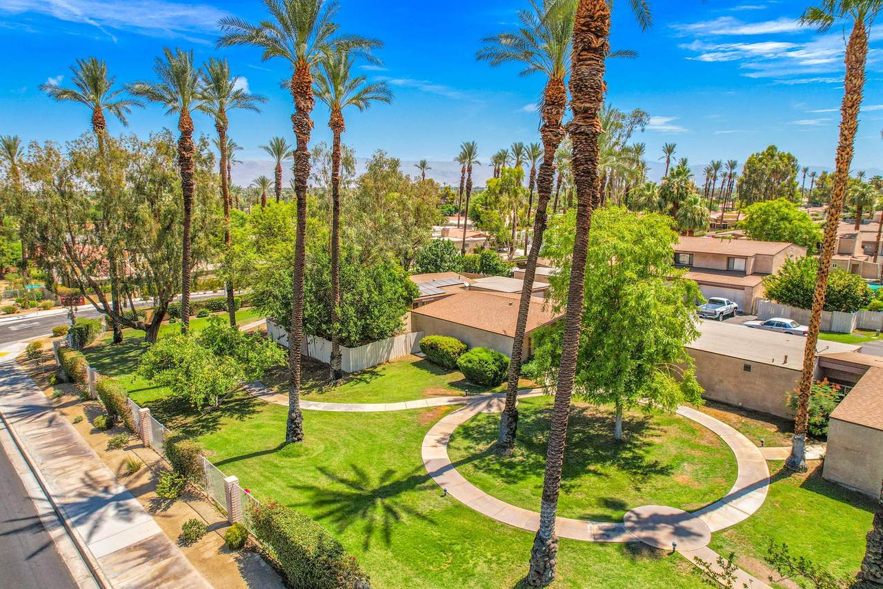 74038 Catalina Way - Photo 1