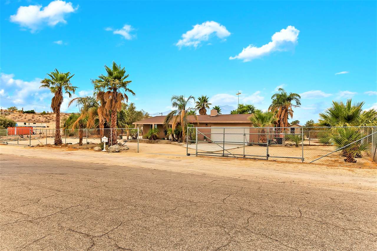 19111 Kris Avenue - Photo 1