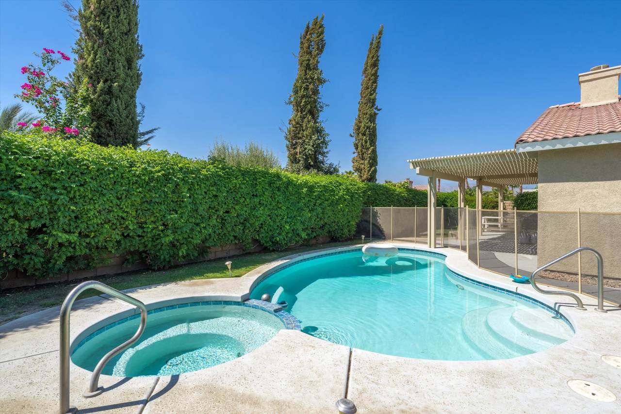82397 Cochran Drive - Photo 1