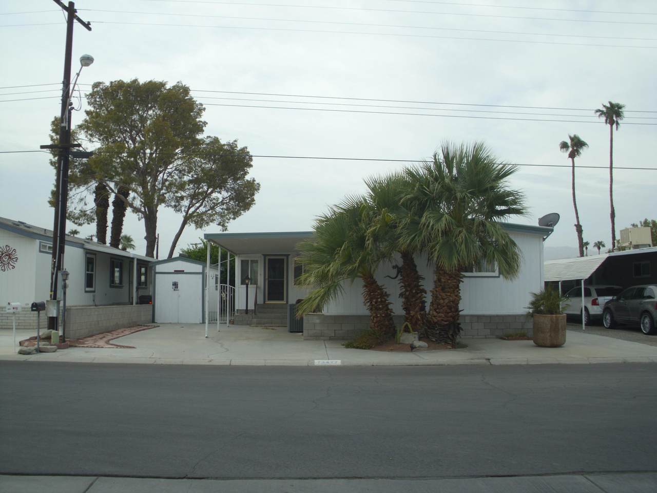 73477 Broadmoor Drive - Photo 1