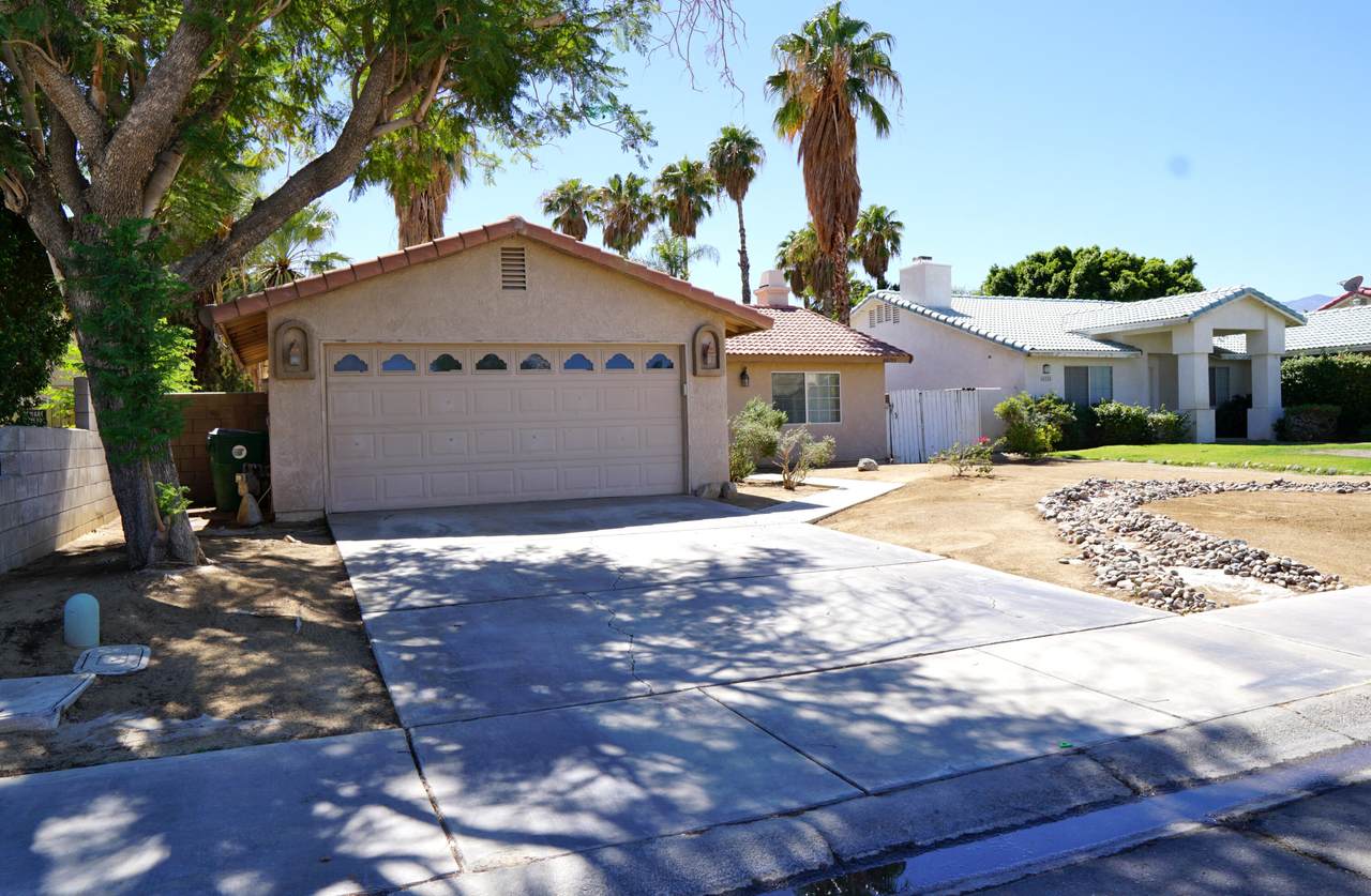 68293 Durango Road - Photo 1