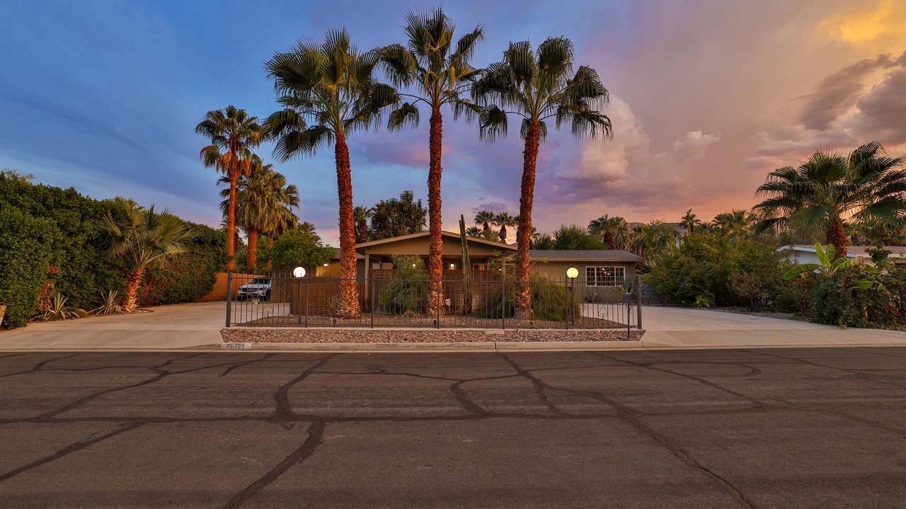 70121 Sun Valley Drive - Photo 1