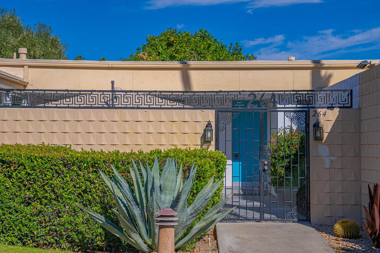 264 Desert Lakes Drive - Photo 1