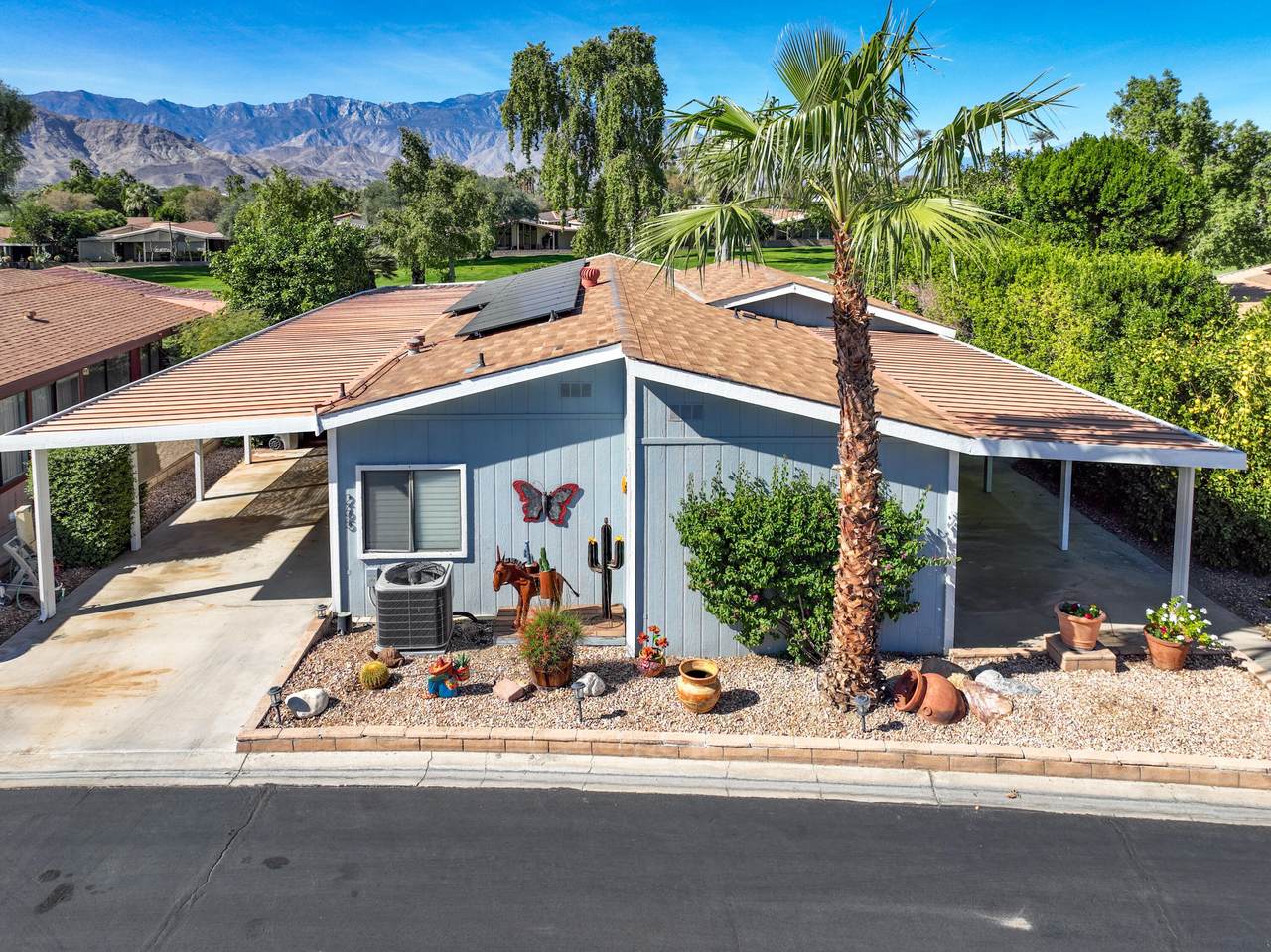 73450 Country Club Drive - Photo 1