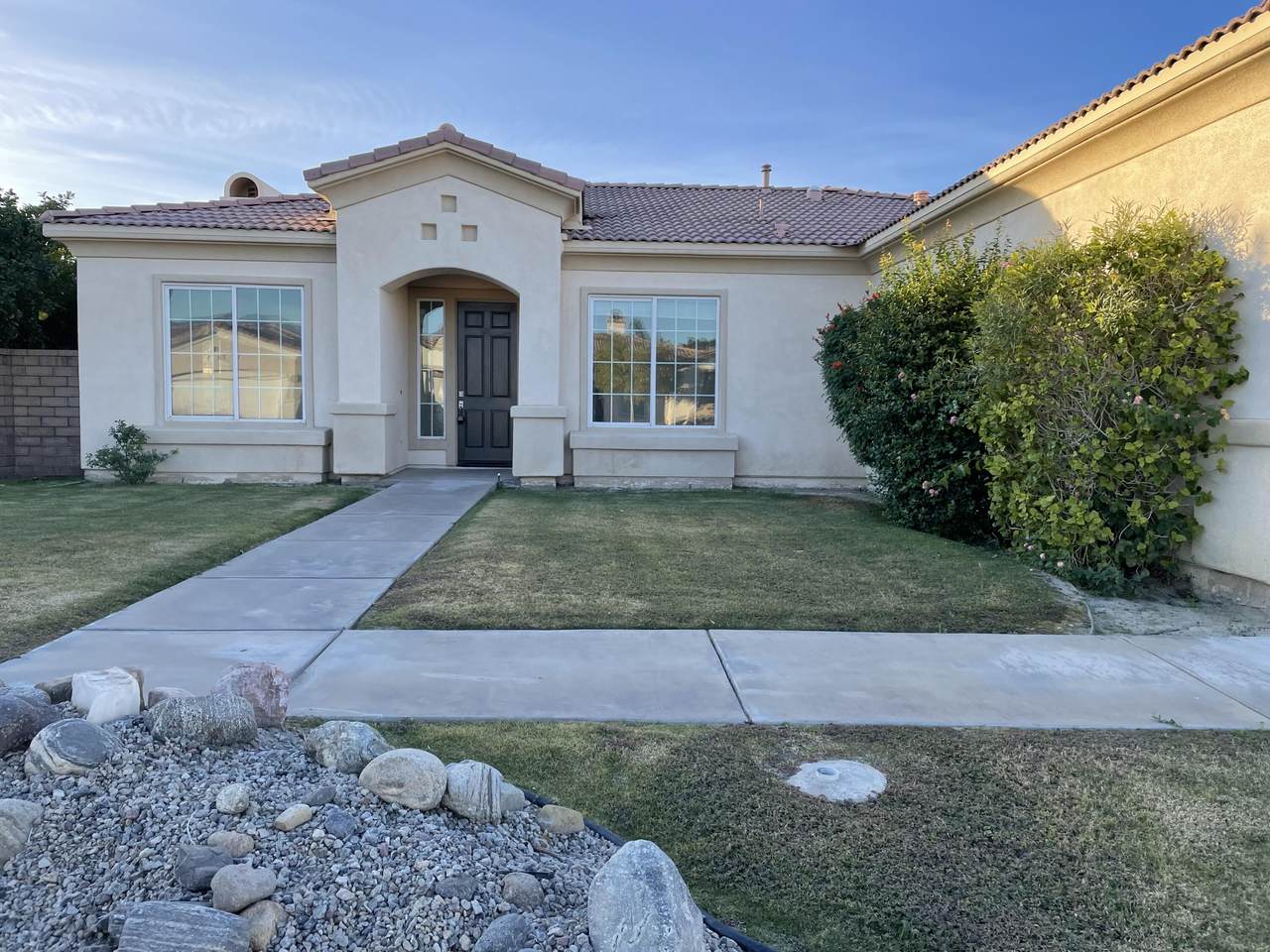 79939 Castille Drive - Photo 1