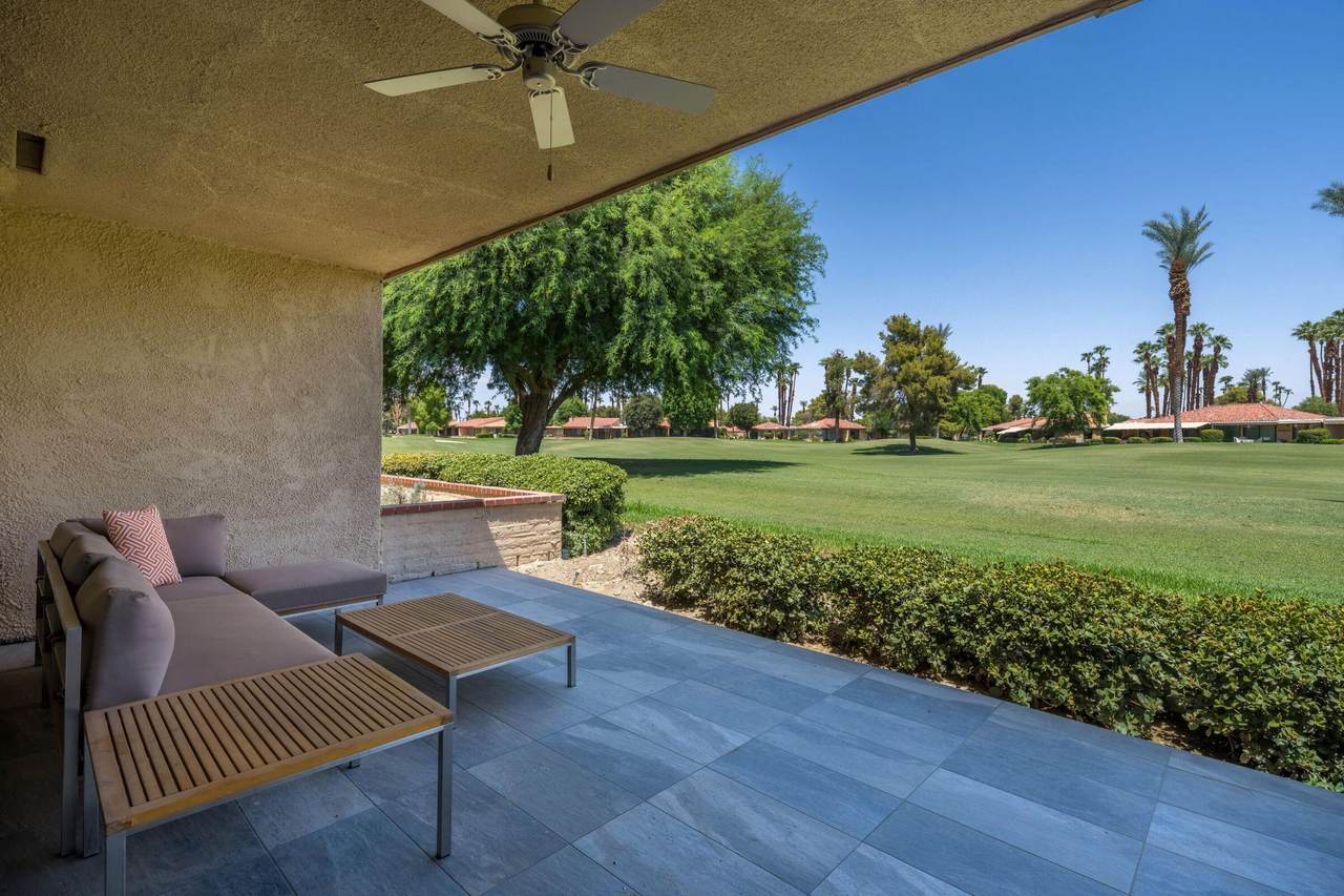 42 Majorca Drive - Photo 1