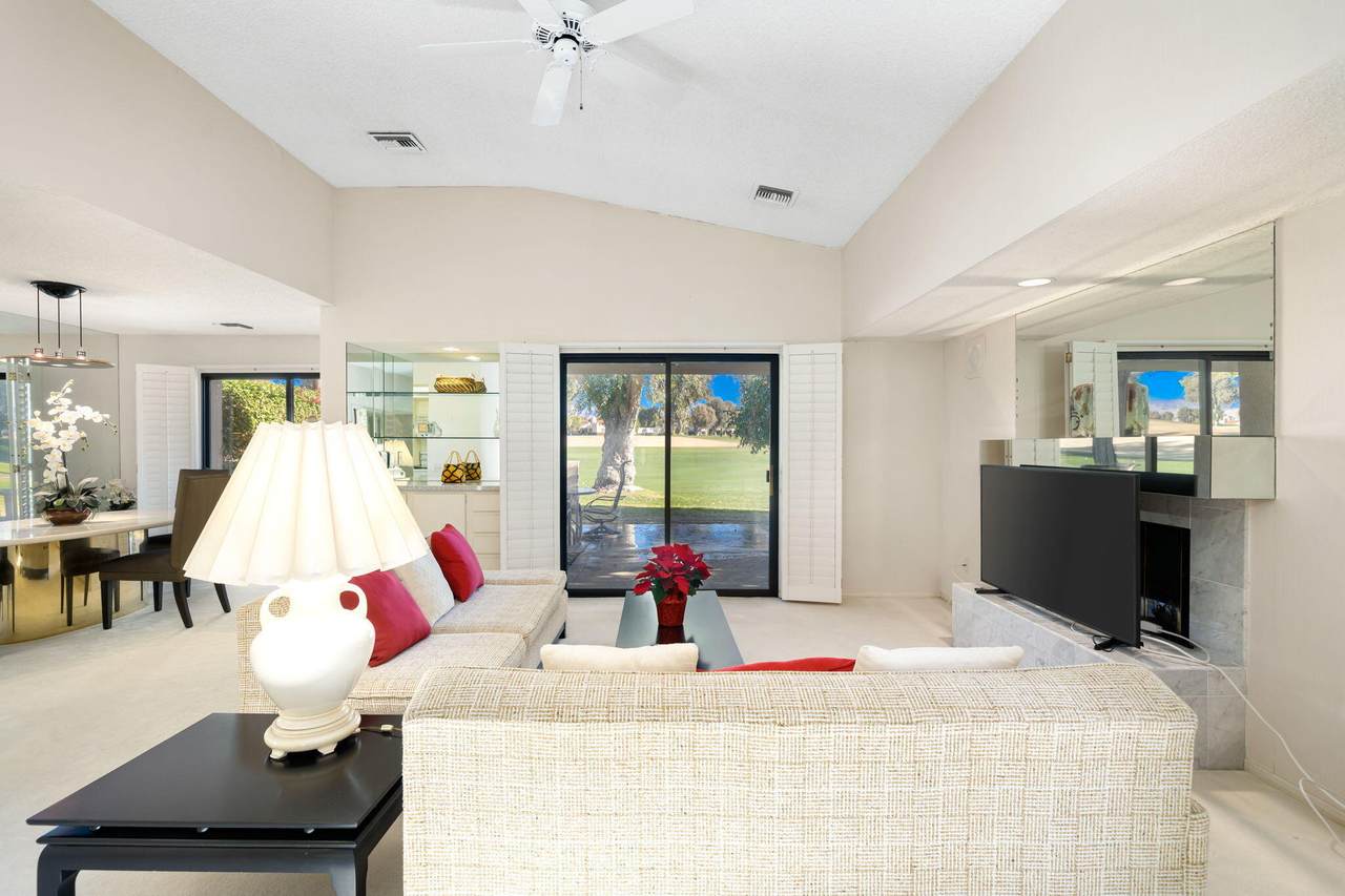 33 Mission Court - Photo 1