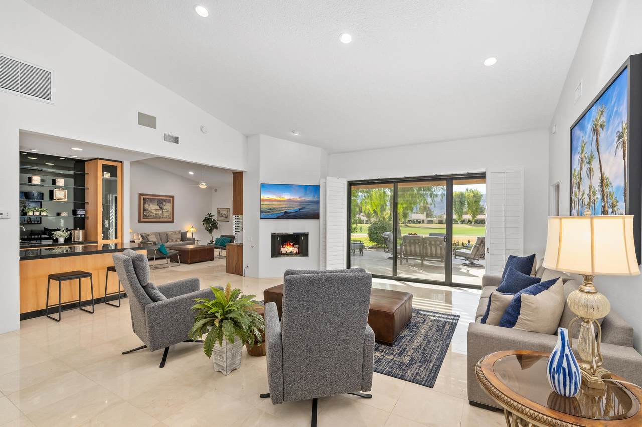 10019 Sunningdale Drive - Photo 1