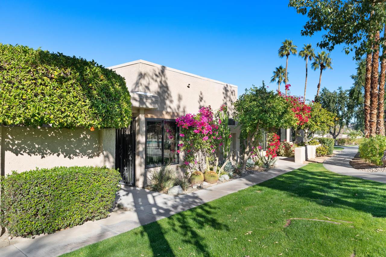 48540 Desert Flower Drive - Photo 1