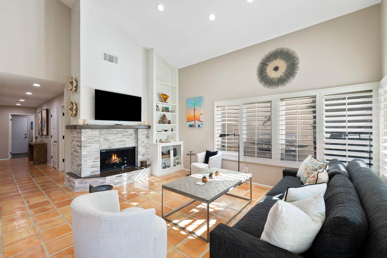 77551 Los Arboles Drive - Photo 1