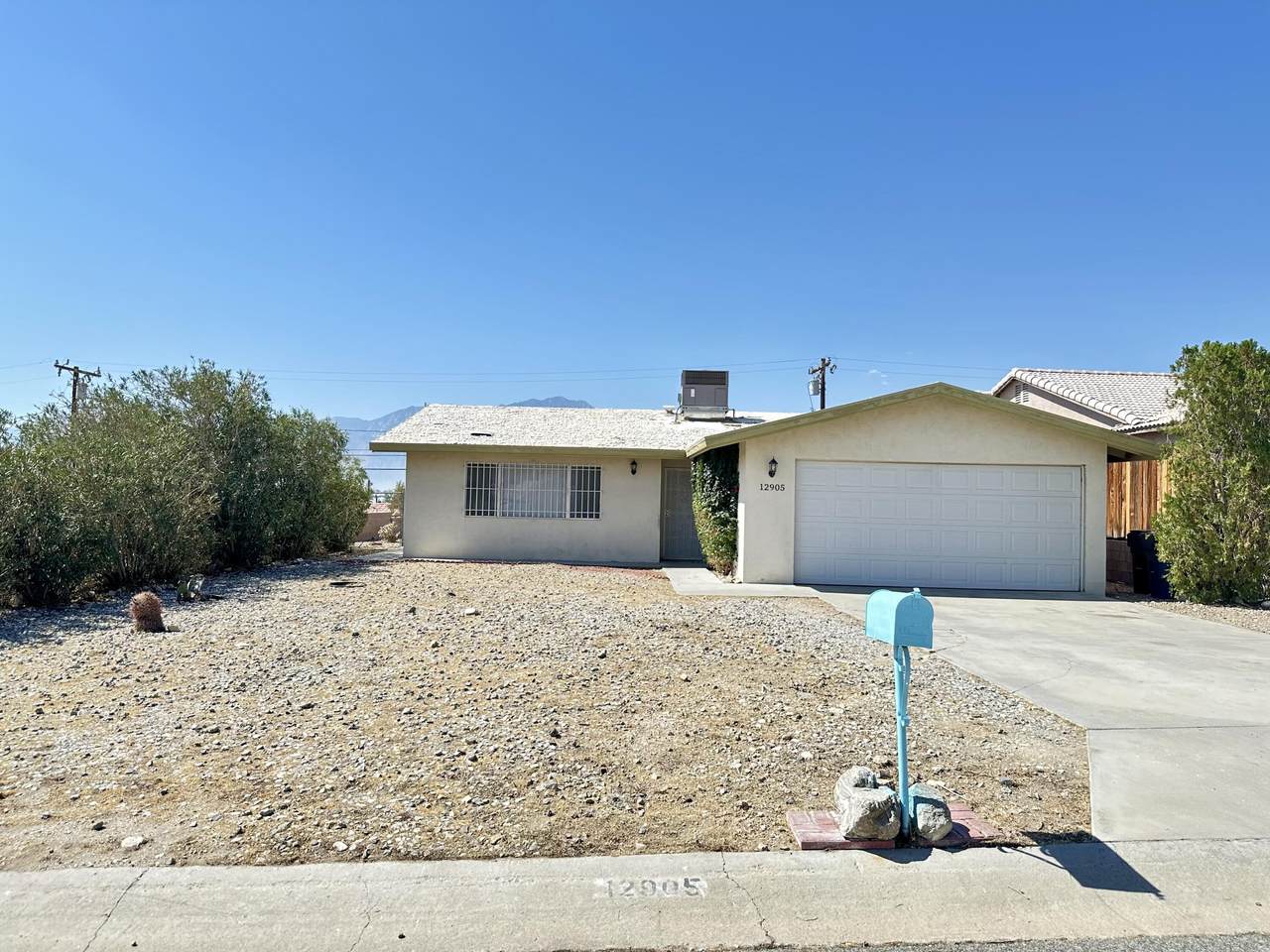 12905 Catalpa Avenue - Photo 1