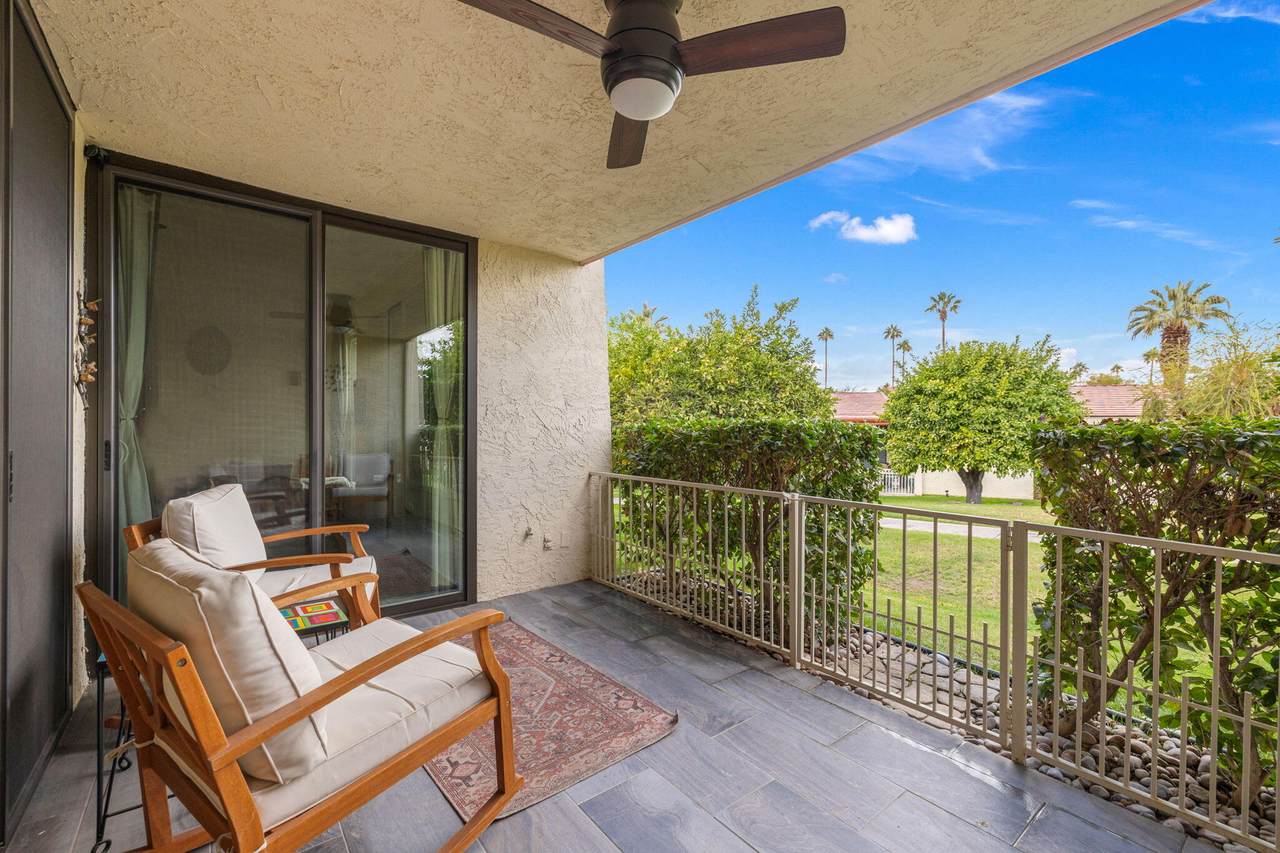 2075 Caliente Drive - Photo 1