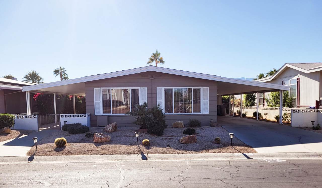 73867 Oak Springs Drive - Photo 1