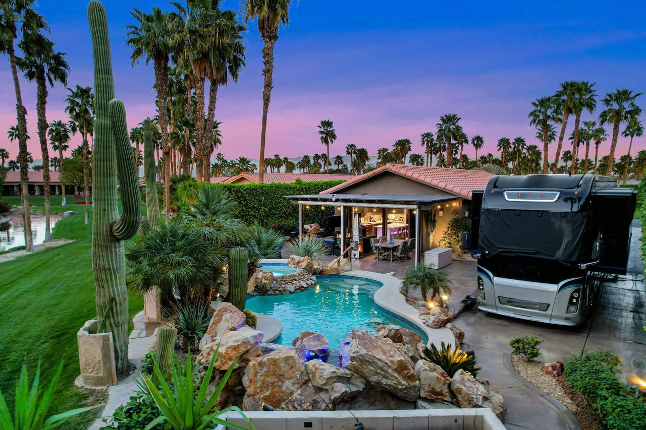 48170 Hjorth Street - Photo 1