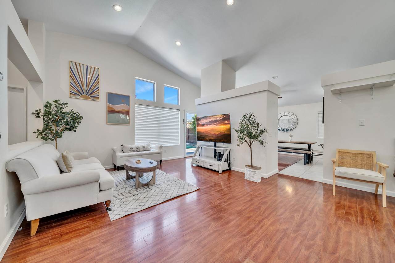 80472 Suncastle Road - Photo 1