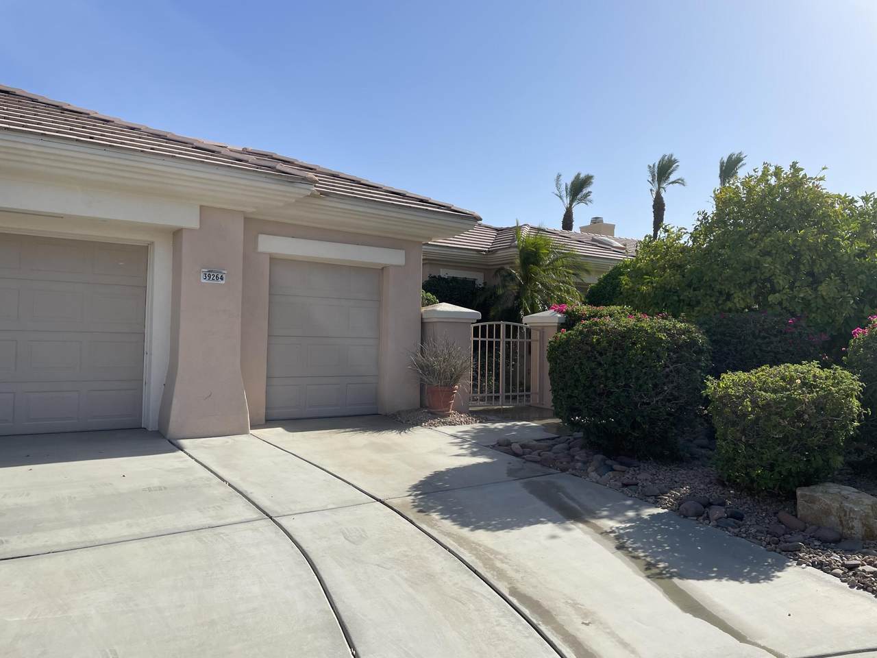 39264 Mirage Circle - Photo 1