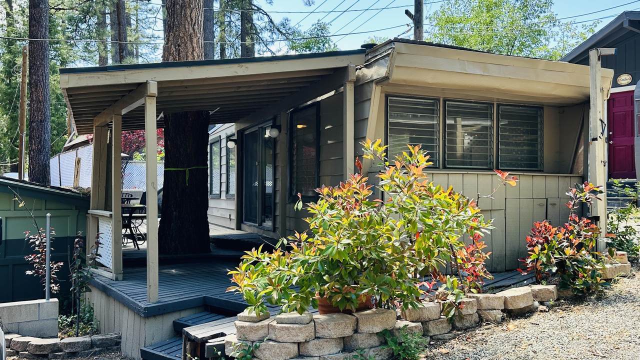 25955 Hwy 243 - Photo 1