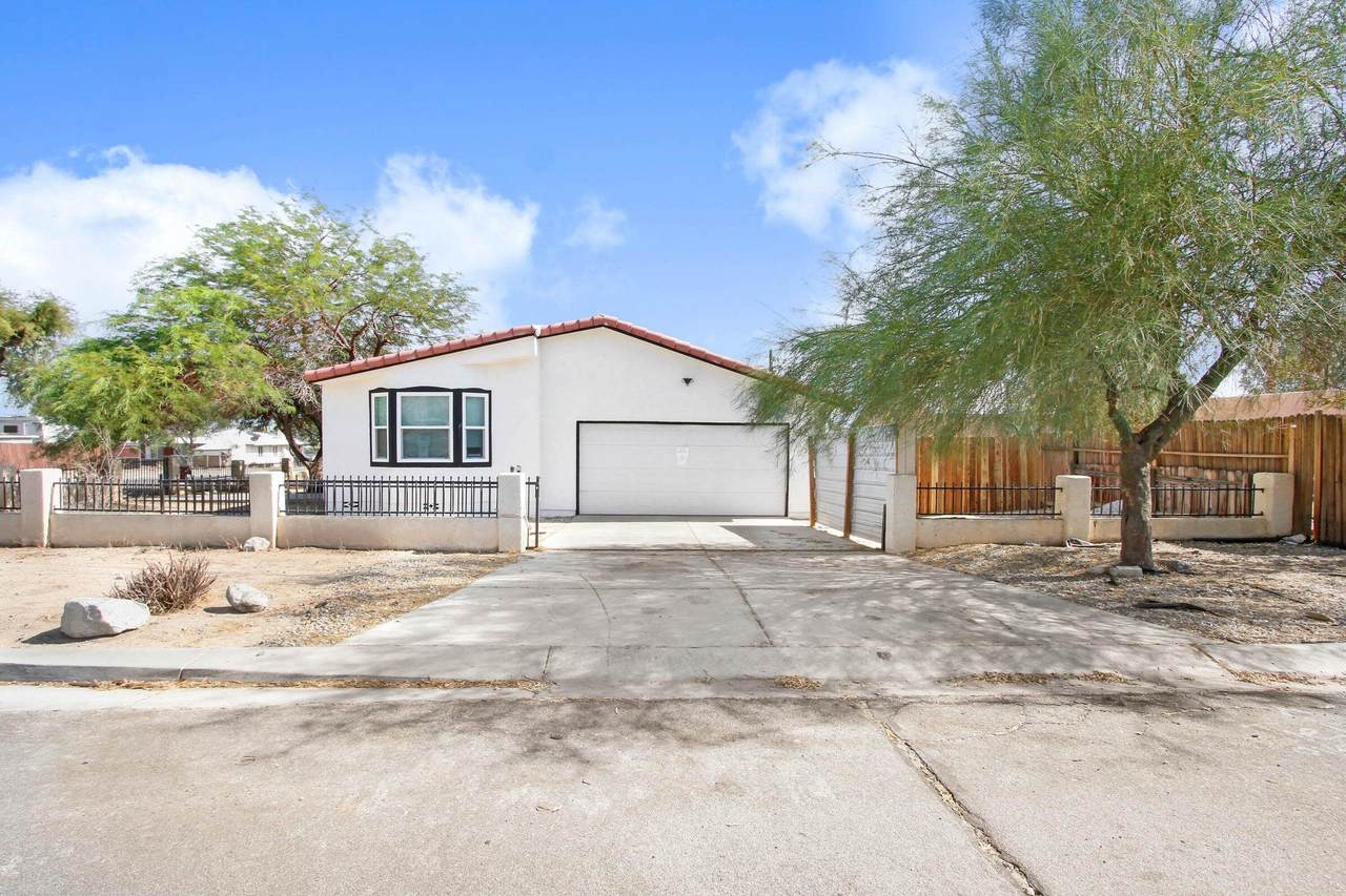 65977 Cahuilla Avenue - Photo 1