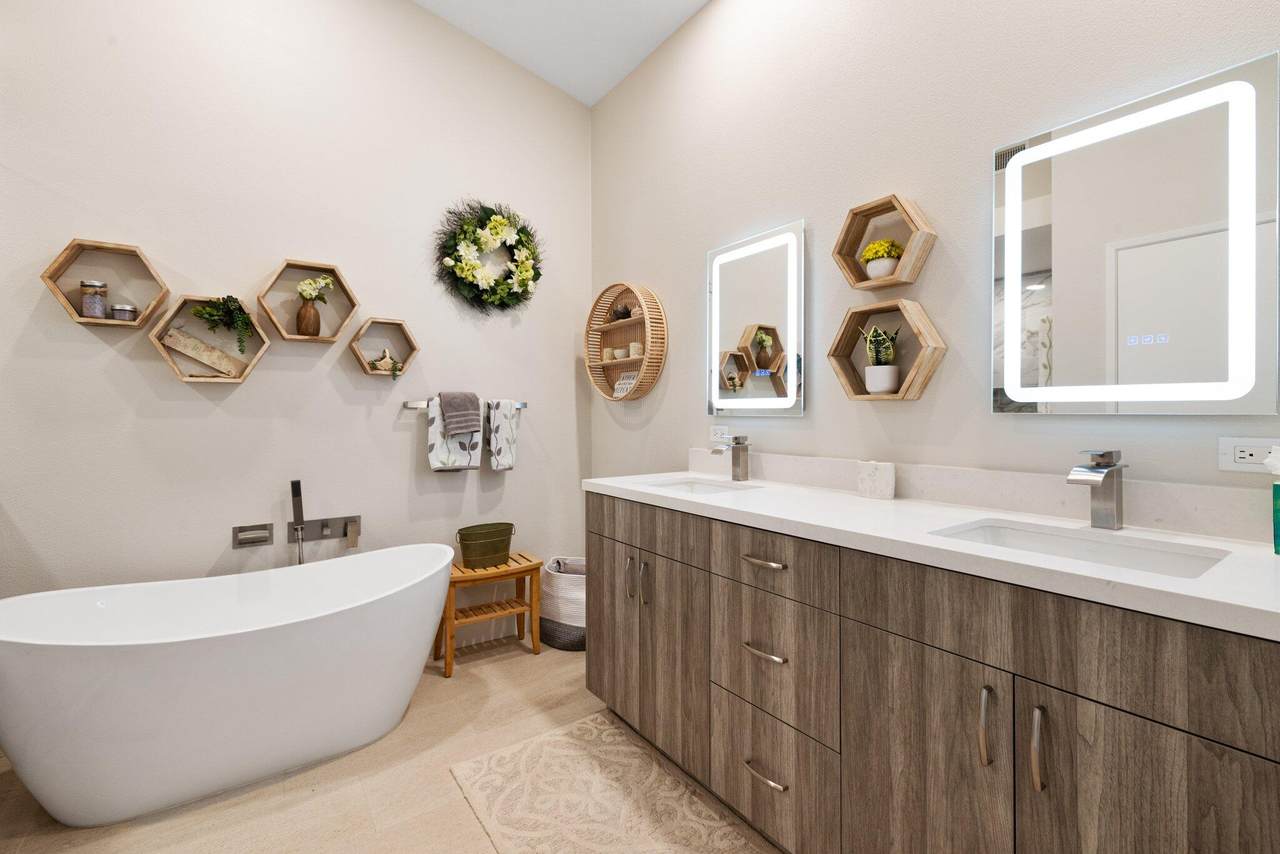 265 Desert Falls Drive - Photo 1